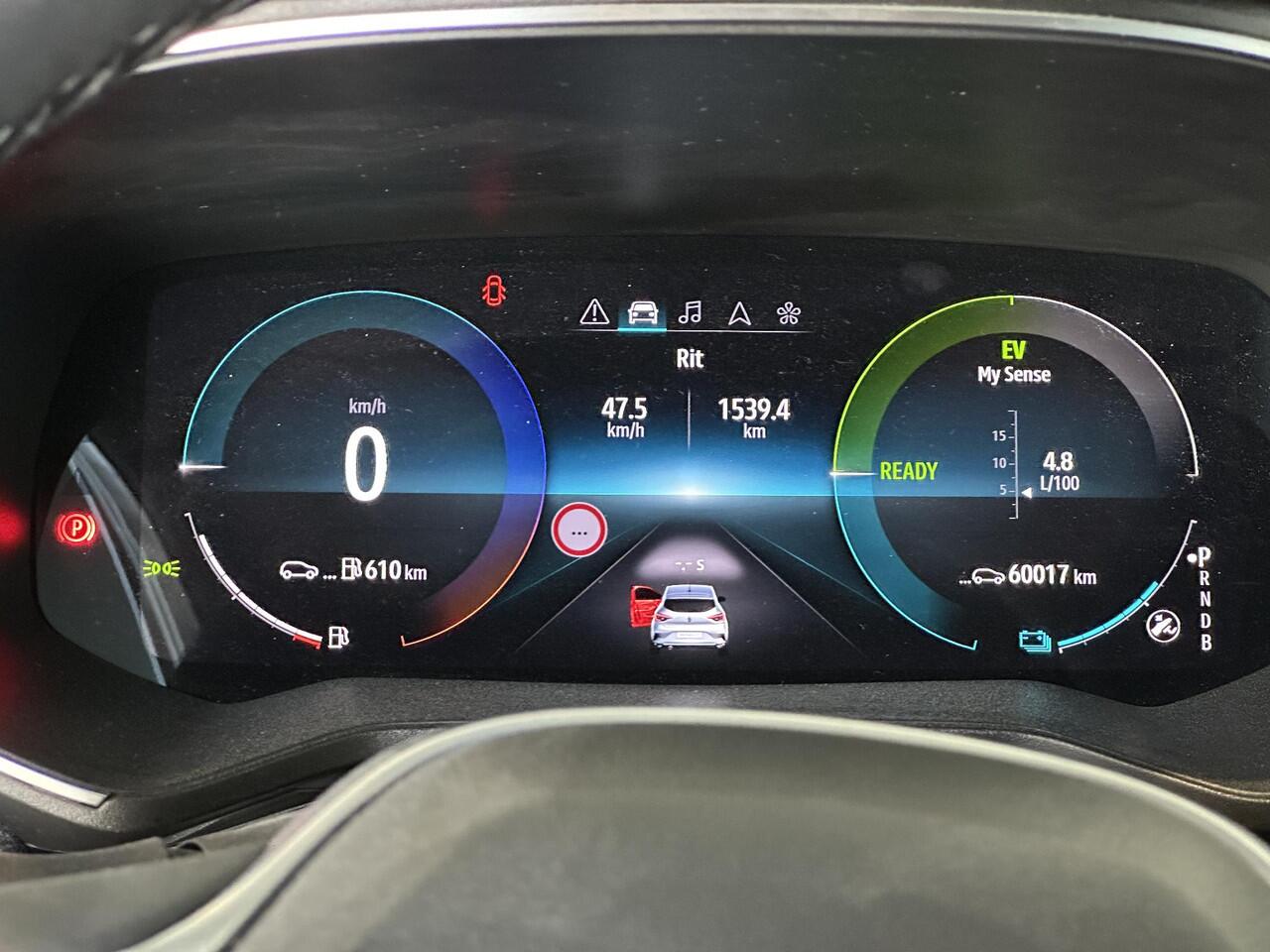 Renault CLIO 1.6 E-Tech Full Hybrid 145 techno 360° CAMERA | NAVIGATIE | AUTOMAAT HYBRIDE |