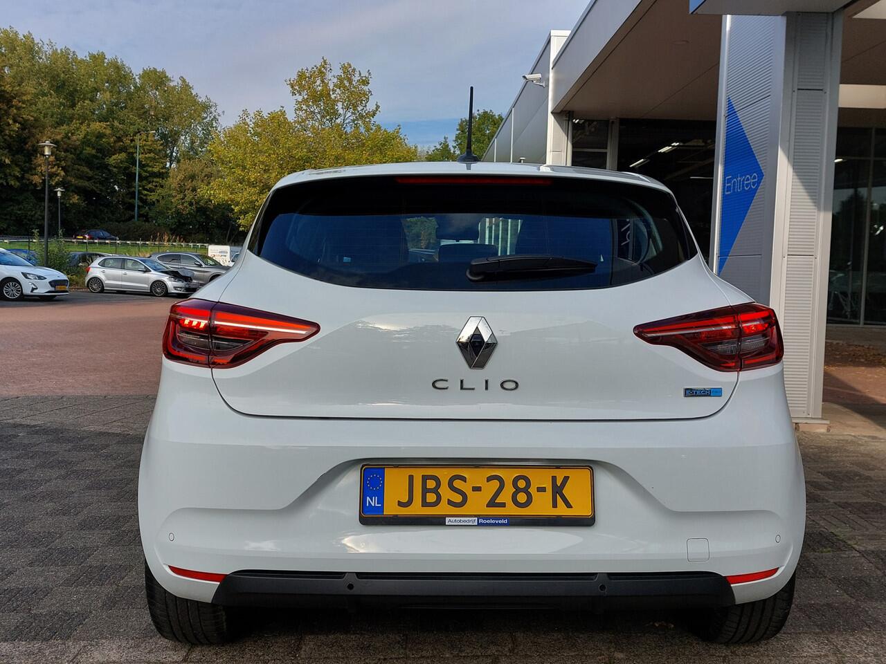 Renault CLIO 1.6 E-Tech Hybrid 140 Business Zen | Navi | Apple Carplay + Android Auto | Airco | Cruise | Led Koplampen | Pdc V+A+Camera | Rijstrook+Lichtsensor | Bluetooth Carkit+Streaming