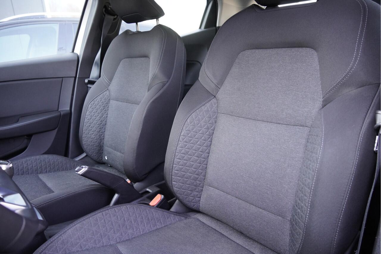 Renault CLIO 1.0 TCe 5drs Zen BJ2019 Led V+A | App-Connect | Airco | Cruise control | Getint glas | Nw-model!