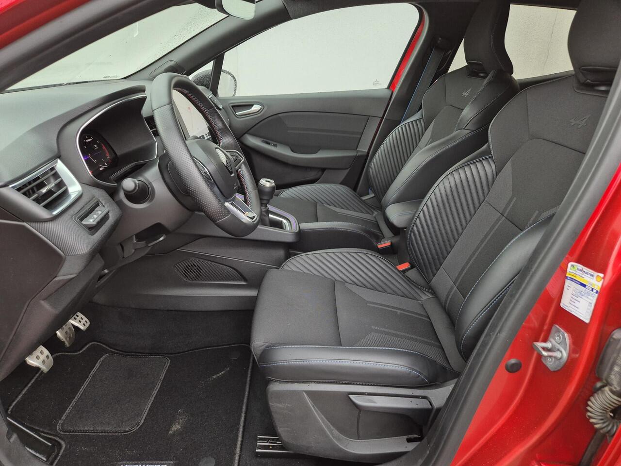 Renault CLIO 1.0 TCe 90 GPF esprit Alpine / Pack Premium Sound BOSE / Apple Carplay Android Auto / Adaptief CC / Keyless Entry/Start / Climate control / Achteruitrijcamera / Bose Audio Systeem / Lichtmetalen wielen 17" /