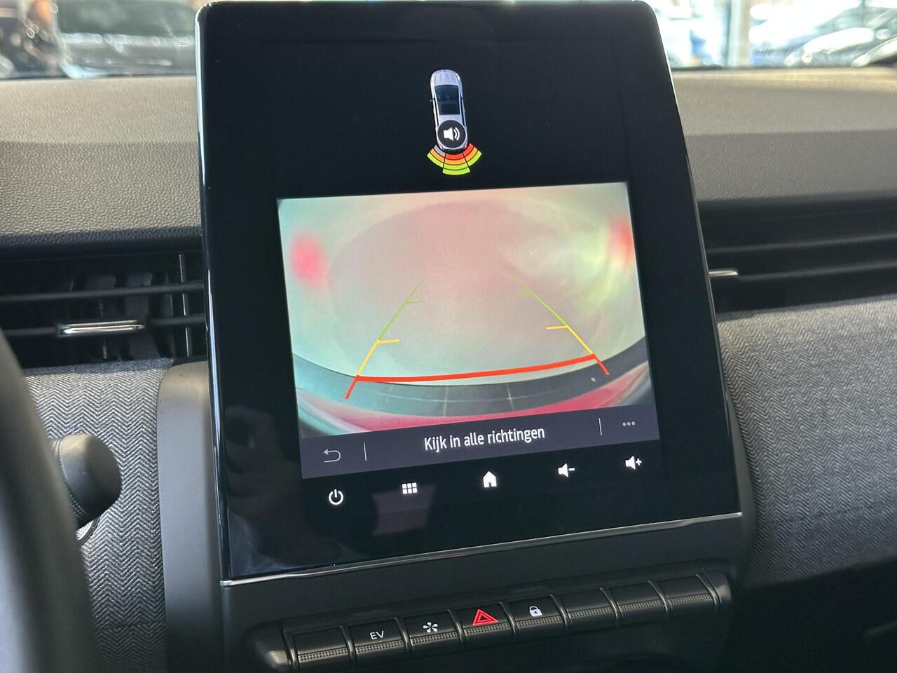 Renault CLIO 1.6 E-Tech Full Hybrid 145 techno NAVIGATIE | ACHTERUITRIJCAMERA | PARKEERSENSOREN ACHTER | CLIMATE CONTROL