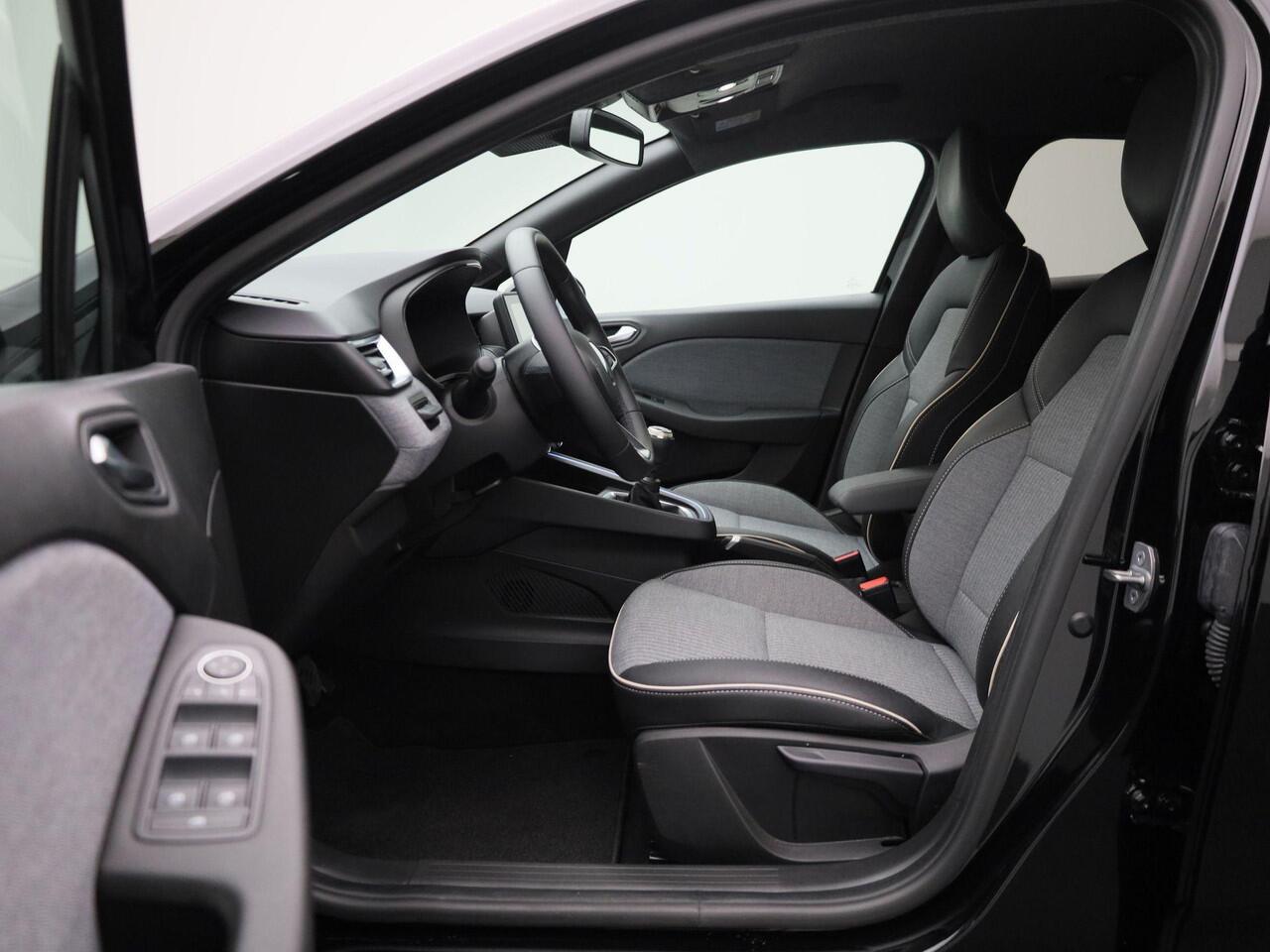 Renault CLIO TCe 90 Techno | Easy Link Navigatie met Apple CarPlay & Android Auto | Achteruitrijcamera + sensoren | Climate control | 16" Lichtmetalen velgen |