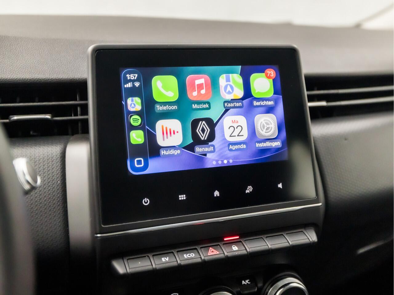 Renault CLIO 1.6 E-Tech Hybrid 140 Sport 140Pk Automaat (VIRTUAL COCKPIT, APPLE CARPLAY, GROOT NAVI, CLIMATE, SPORTSTOELEN, LM VELGEN, PARKEERSENSOREN, CRUISE, NIEUWSTAAT)