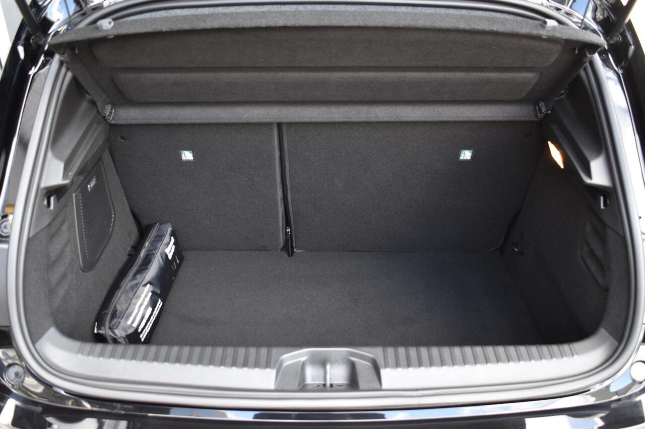 Renault CLIO E-Tech Full Hybrid 145 techno | AUTOMAAT | 360 CAMERA | BOSE | NAVI | APPLECARPLAY/ANDROIDAUTO | CRUISE CONTROL | CLIMATE CONTROL | PDC | LMV