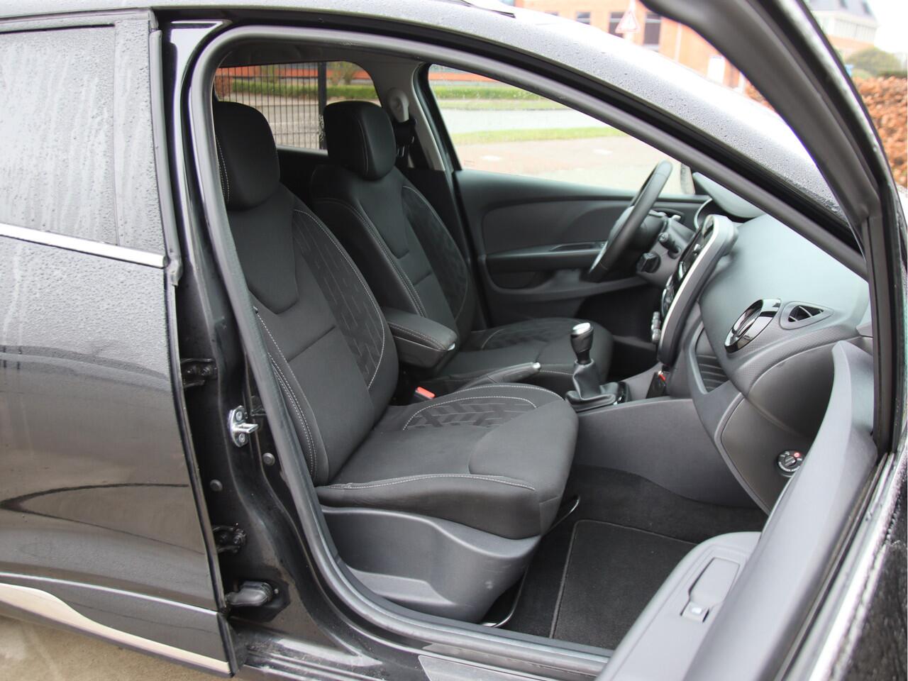 Renault CLIO Estate 0.9 TCe Limited Cruise, Airco, Carplay, NL auto, LMV, PDC Prijspakker!