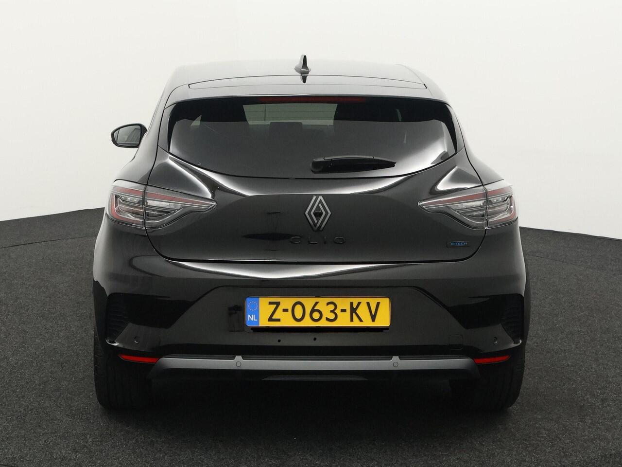 Renault CLIO 1.6 E-Tech Full Hybrid 145 esprit Alpine / BOSE AUDIO / 360 CAMERA / 1E EIGENAAR /