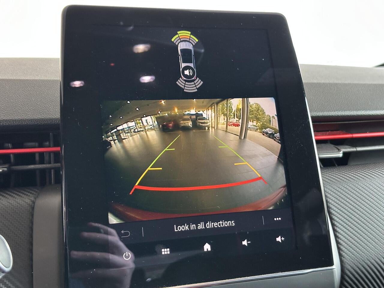 Renault CLIO 1.3 TCe 130 R.S. Line | NAVIGATIE | ACHTERUITIJCAMERA | PARKEERSENSOREN VOOR-EN ACHTER