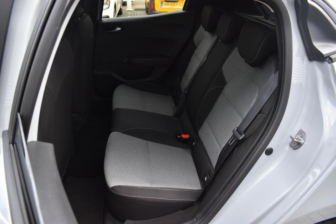 Renault CLIO TCe 90 GPF evolution | CAMERA | CRUISE CONTROL | APPLECARPLAY/ANDROIDAUTO | AIRCO | PDC | LMV