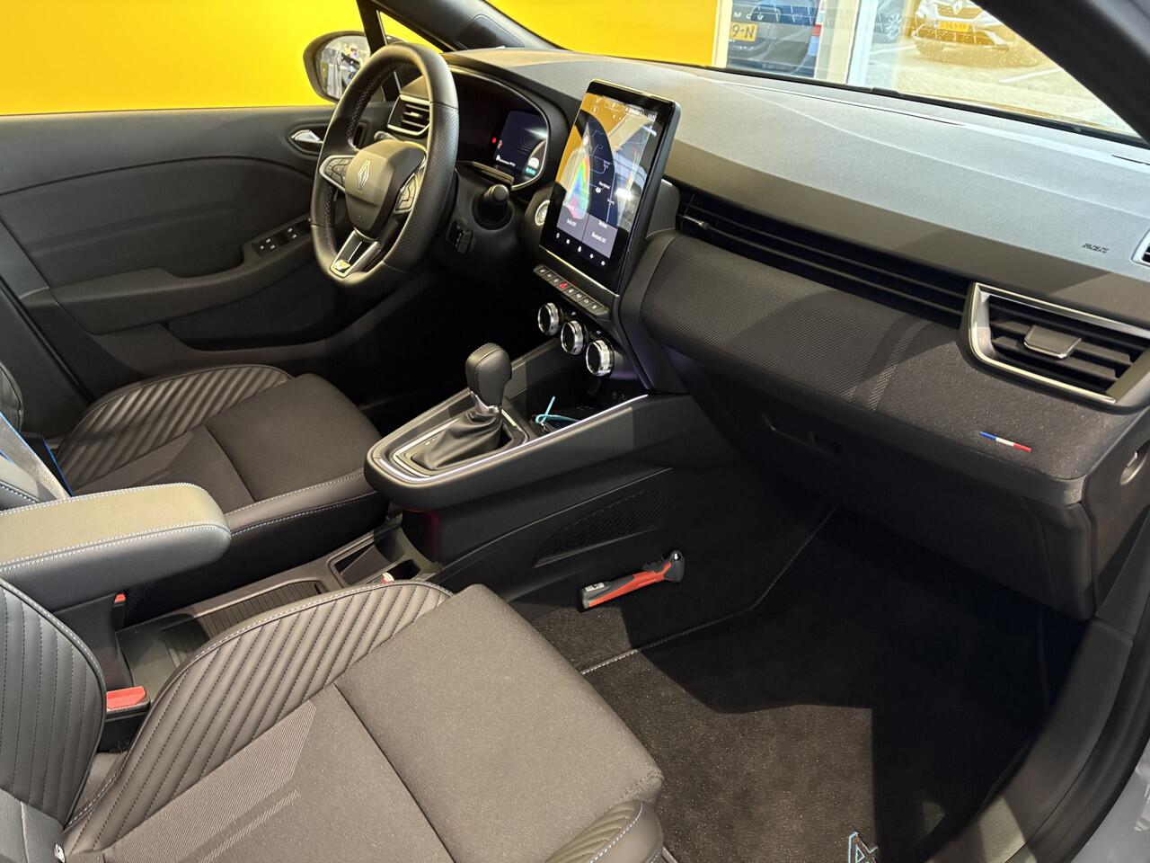 Renault CLIO 1.6 E-Tech Full Hybrid 145 AUT esprit Alpine | Trekhaak | 360 camera | Adaptive Cruise | Stoel- en stuurverwarming