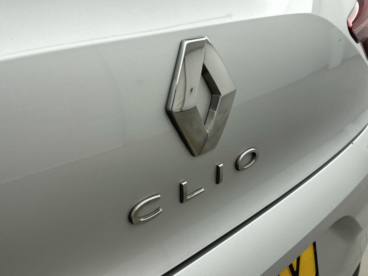 Renault CLIO 1.0 TCe 90Pk Equilibre | Navigatie | Airco | Android & Apple Carplay | LED Koplampen | DAB Radio