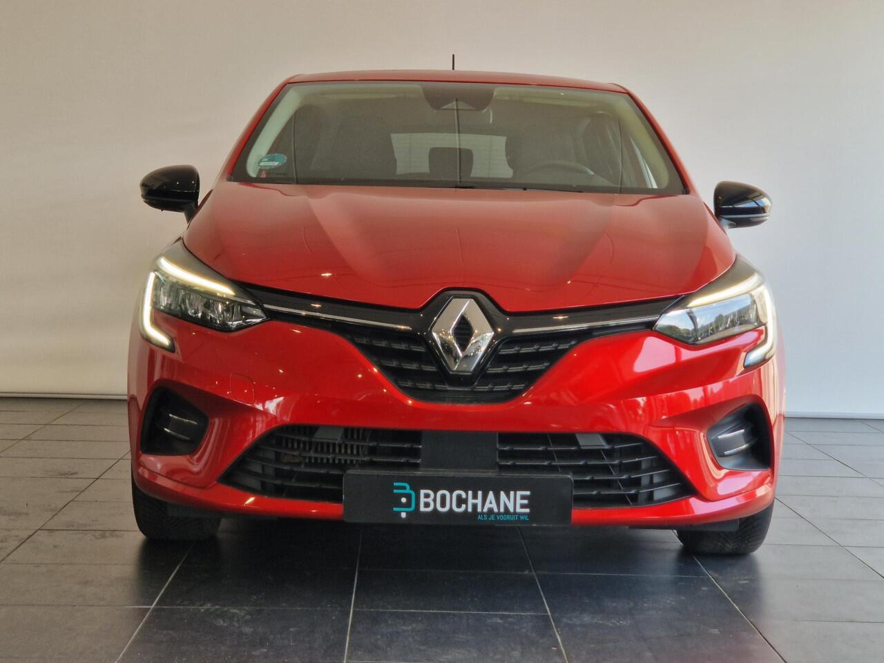 Renault CLIO 1.0 TCe 90 Evolution | NAVIGATIE | 16" INCH LICHTMETALE VELGEN | PARKEERSENSOREN ACHTER | AIRCO |