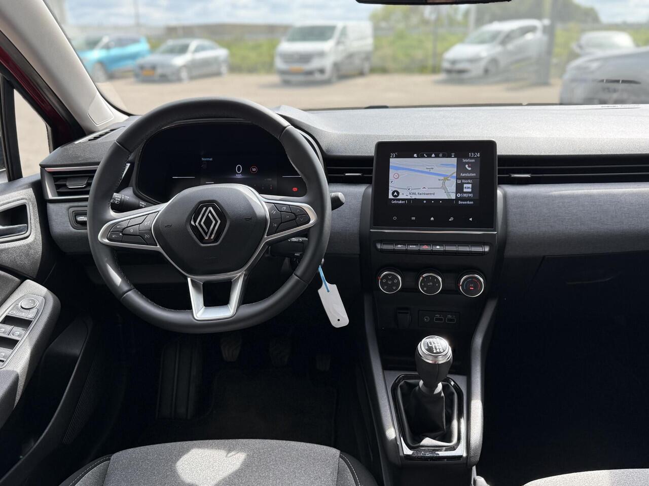 Renault CLIO 1.0 TCe 90 GPF evolution Black Line | Navigatie | All-Season banden | LED | DAB | Airco | Parkeersensoren | Cruise Control |