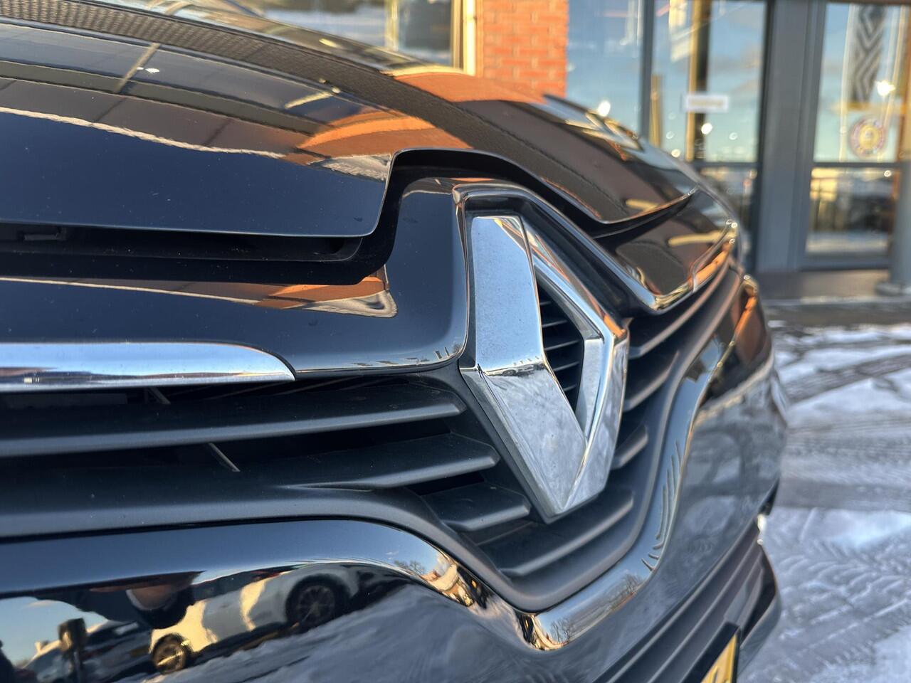 Renault CLIO Estate 0.9 TCe Limited | CAMERA | PARKEERSENSOREN | AIRCONDITIONING | CRUISE CONTROL | APPLE CARPLAY