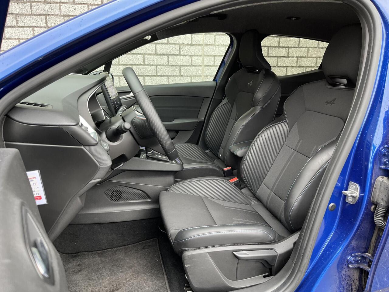 Renault CLIO 1.6 E-Tech Full Hybrid 145 Esprit Alpine | 360° Camera | Apple CarPlay / Android Auto | Dodehoekdetectie | Draadloze telefoonlader |