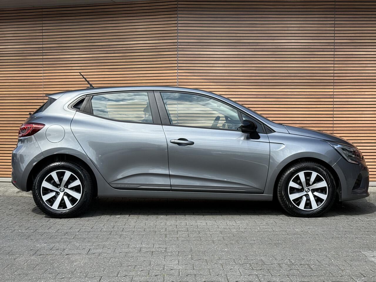 Renault CLIO 1.0 TCe 90 Equilibre Apple carplay / Navigatie / DAB