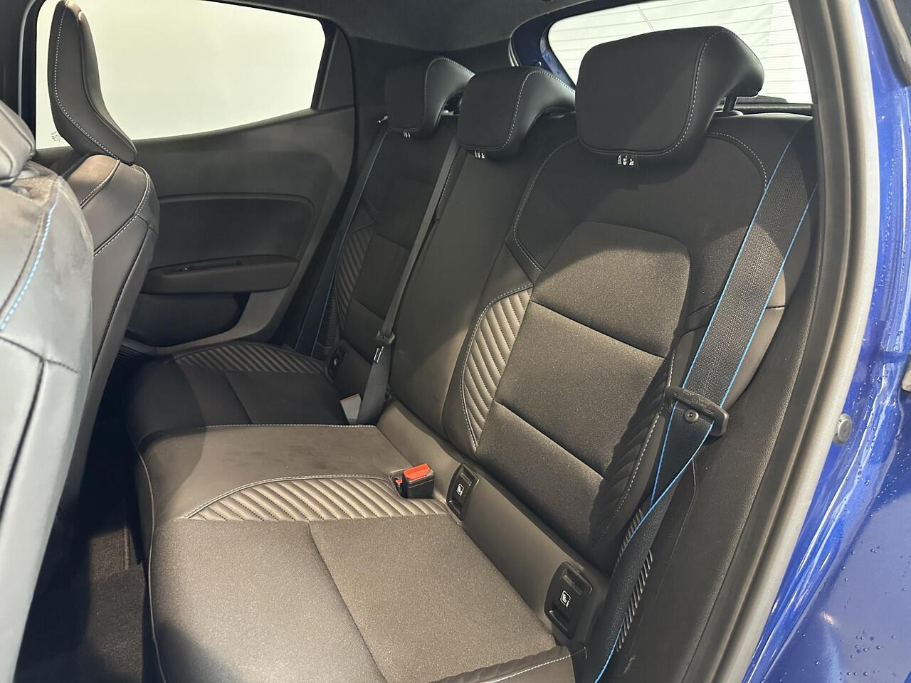 Renault CLIO 1.6 E-Tech Full Hybrid 145 esprit Alpine AUTOMAAT | RONDOMZICHTCAMERA | BOSE AUDIOSYSTEEM | ADAPTIVE CRUISECONTROL | APPLE CARPLAY/ANDROID AUTO