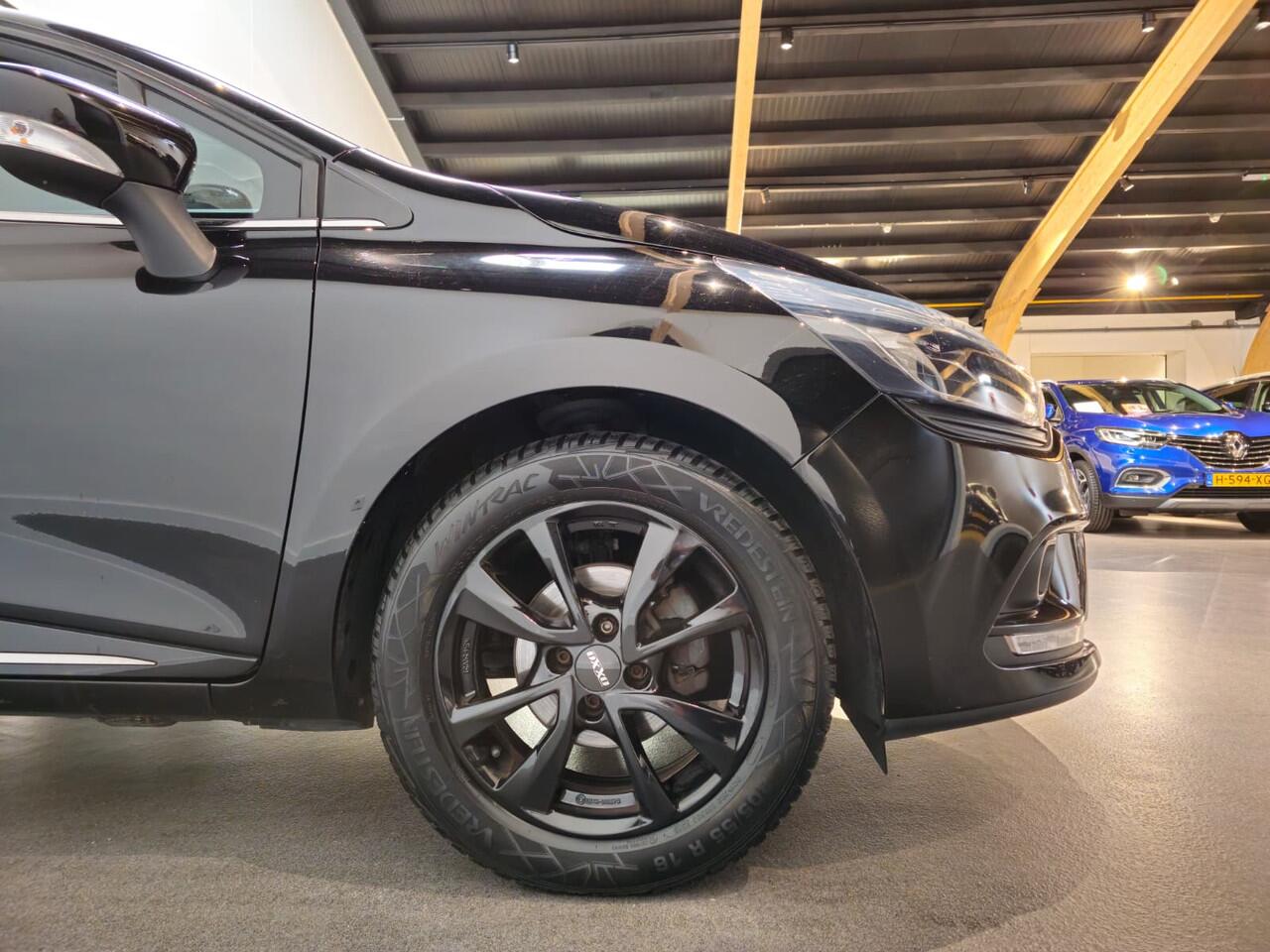 Renault CLIO Estate 0.9 TCe Limited - Apple Carplay/Android Auto - 16" - Cruise - Navi