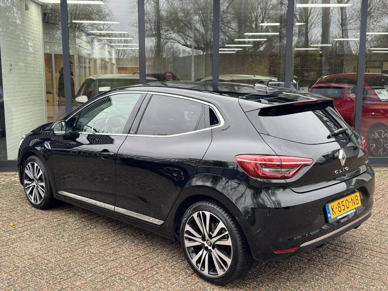 Renault CLIO 1.6 E-Tech Hybrid 140 Initiale Paris*Leder*Navi*Apple Carplay*