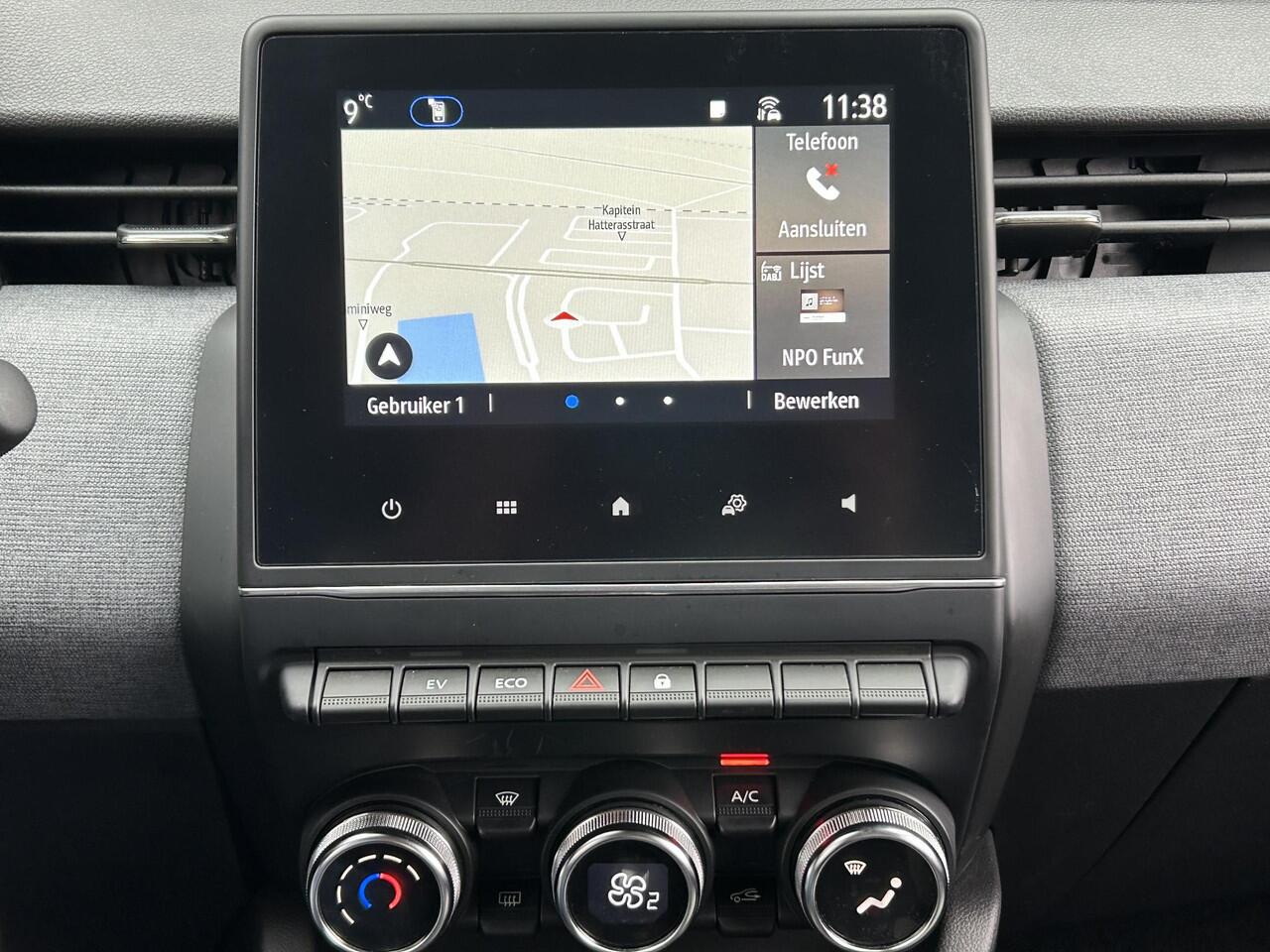 Renault CLIO 1.6 E-Tech Full Hybrid 145 evolution Automaat | Navigatie | Cruise Control | Carplay | All-season