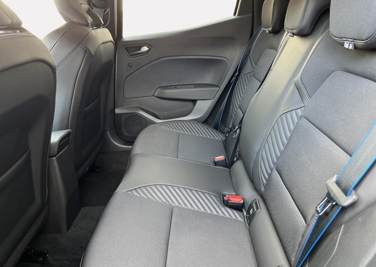 Renault CLIO 1.6 E-Tech Full Hybrid 145 esprit Alpine - Pack Premium Sound BOSE