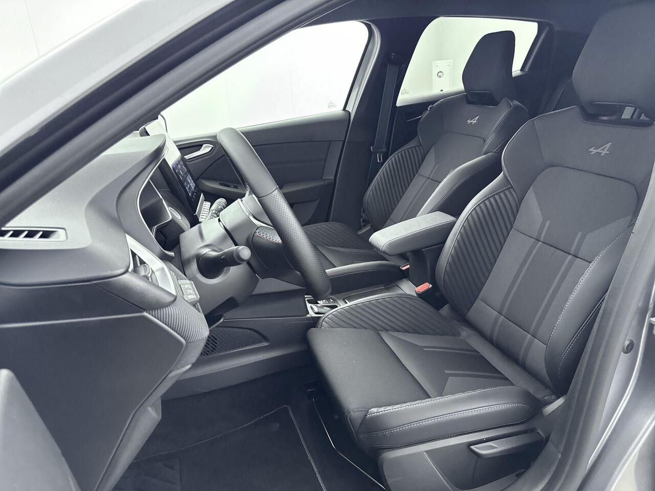 Renault CLIO 1.6 E-Tech Full Hybrid Esprit Alpine 145PK | Automaat | Navigatie 9,3'' | Adaptieve Cruise Control | Sportstoelen | 17'' Inch Velgen | Apple CarPlay & Android Auto