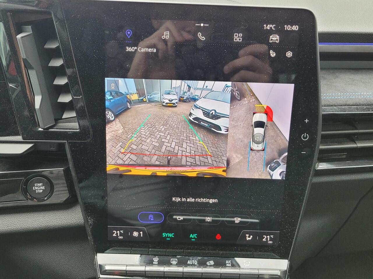 Renault ESPACE E-Tech full hybrid 200 esprit Alpine 7p. | Harman & Kardon | 4Control | Head Up Display | Trekhaak