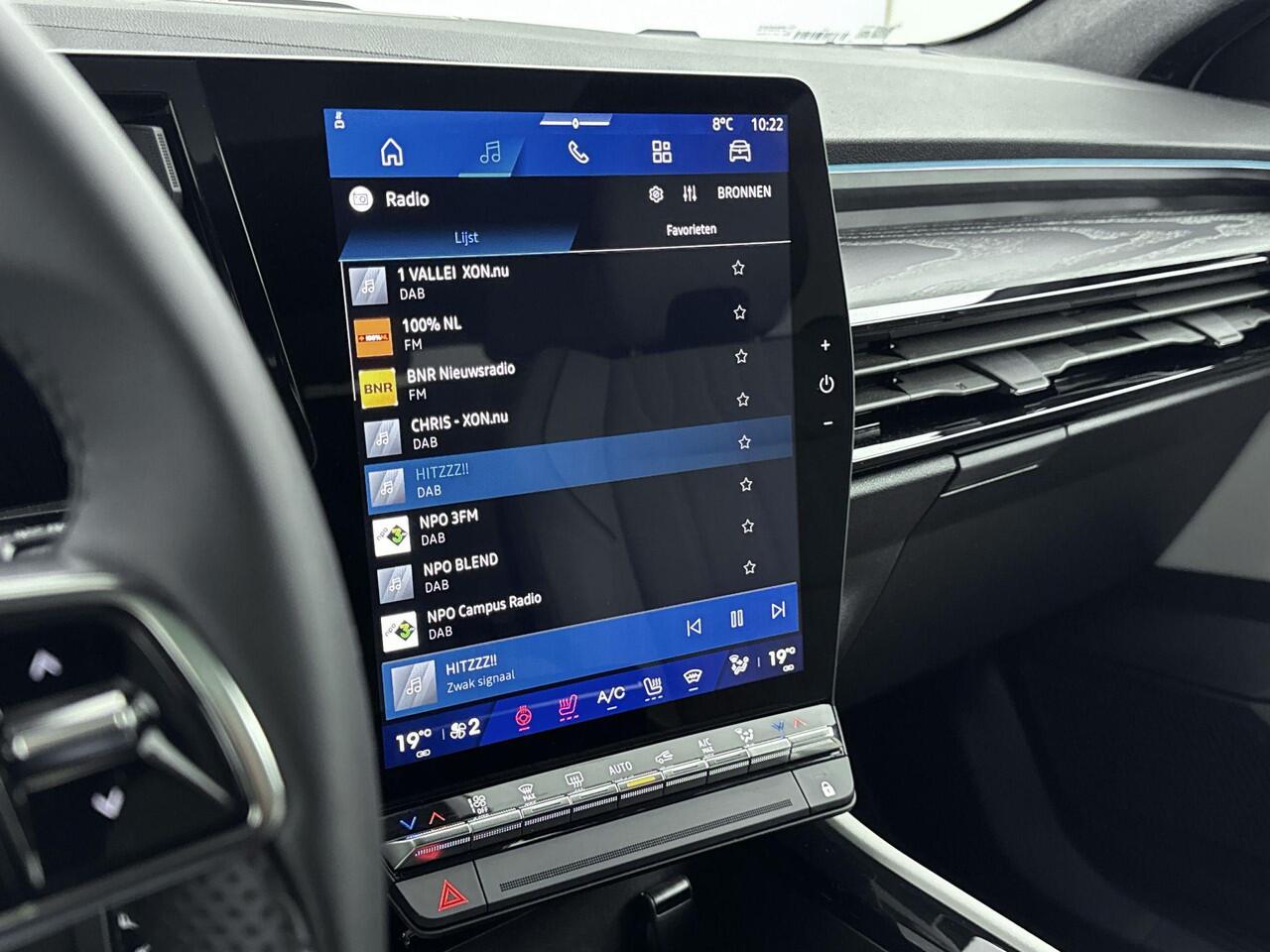 Renault ESPACE E-Tech Full Hybrid Iconic 7 Persoons 200PK | Harman Kardon Audio | Head-up display | Panoramadak | 360 Camera | Stoelmassage | Google Navigatie | Apple CarPlay & Android Auto