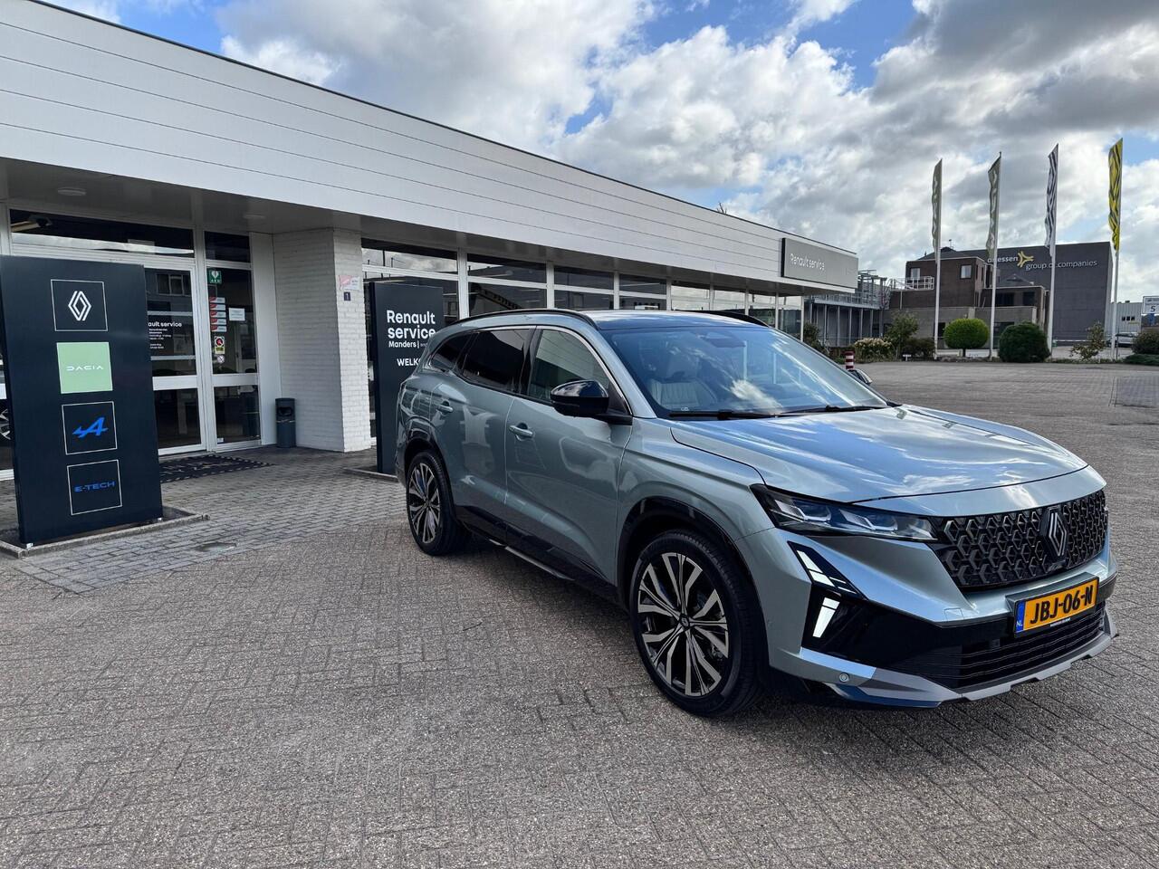 Renault ESPACE E-Tech full hybrid 200 iconic 5p. PACK VISION/ PACK LIGHT & SOUND/ ETC... LED MATRIX. DIVERSE UITVOERINGEN UIT VOORRAAD LEVERBAAR ETC... RIJKLAAR!