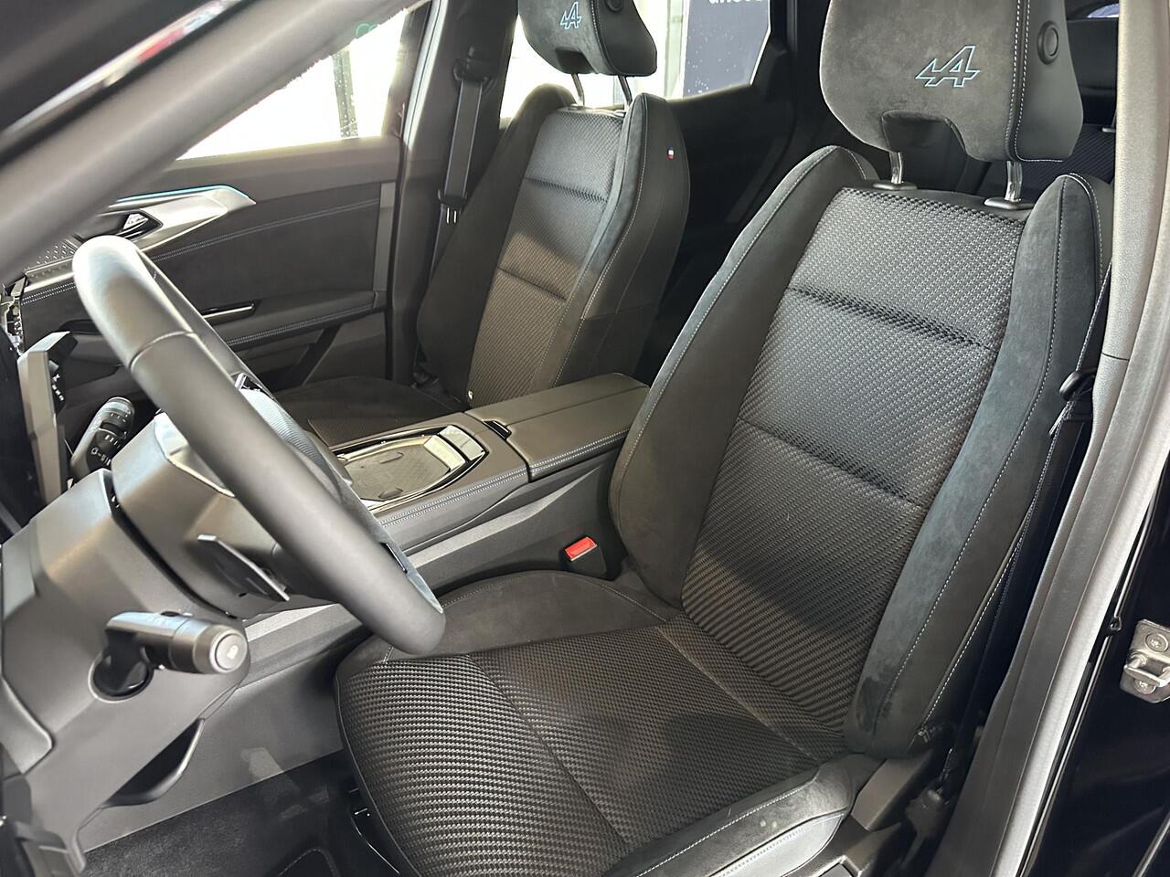 Renault ESPACE E-Tech full hybrid 200 esprit Alpine 5p. DEMO | PANORAMADAK | HARMAN KARDON AUDIO | ADAPTIEVE CRUISE CONTROLE |