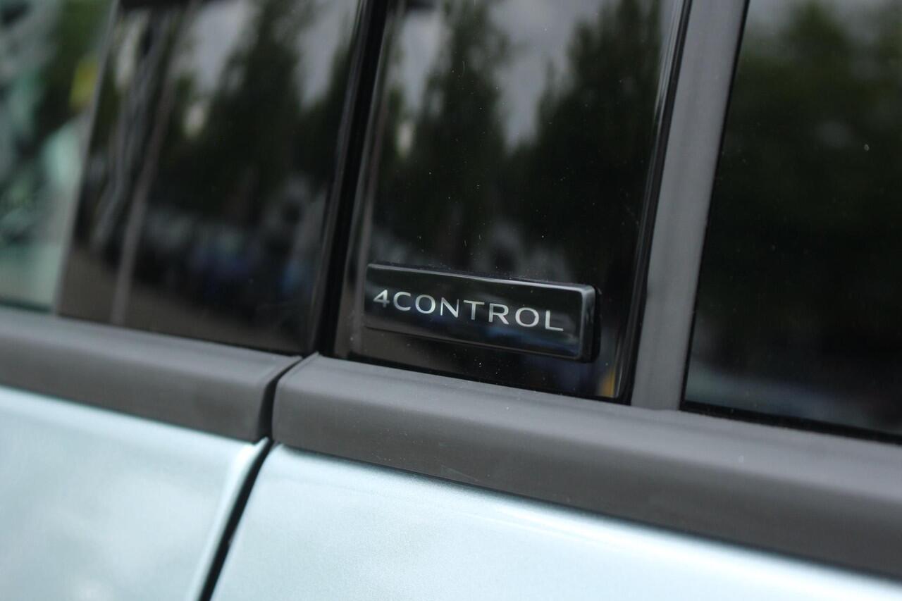 Renault ESPACE E-Tech full hybrid 200Pk iconic 7p. | Solarbay panoramadak | Google Navigatie | Draadloze Carplay | Harman Kardon | Matrix Led Beam koplampen | Cruise Control Adaptief | Pack Advanced Driving Assist | 4 Control | Lederenbekleding | Elektrische Stoelen | S