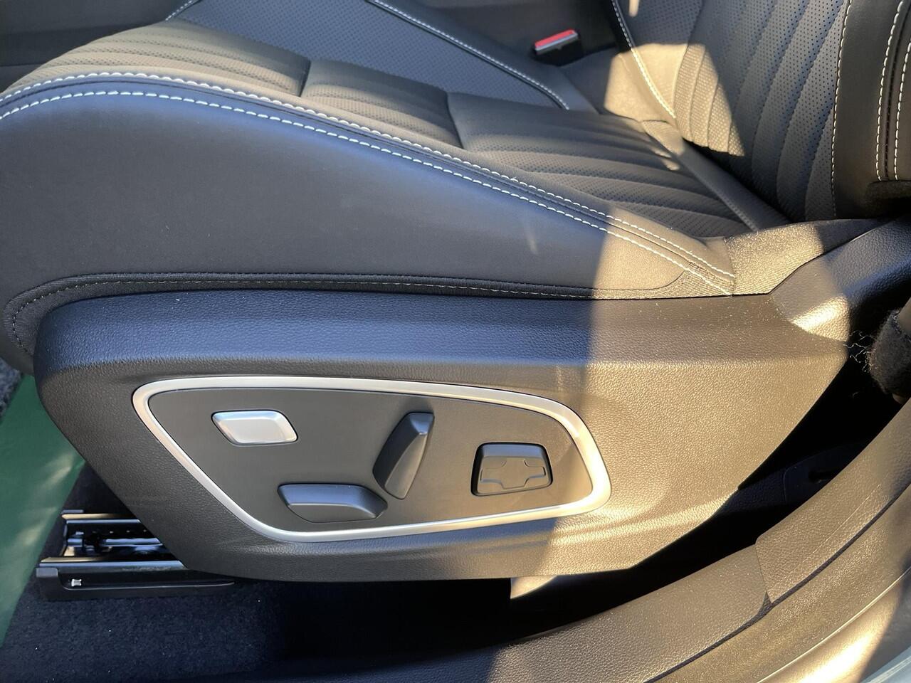 Renault ESPACE E-Tech full hybrid 200 iconic 7p.