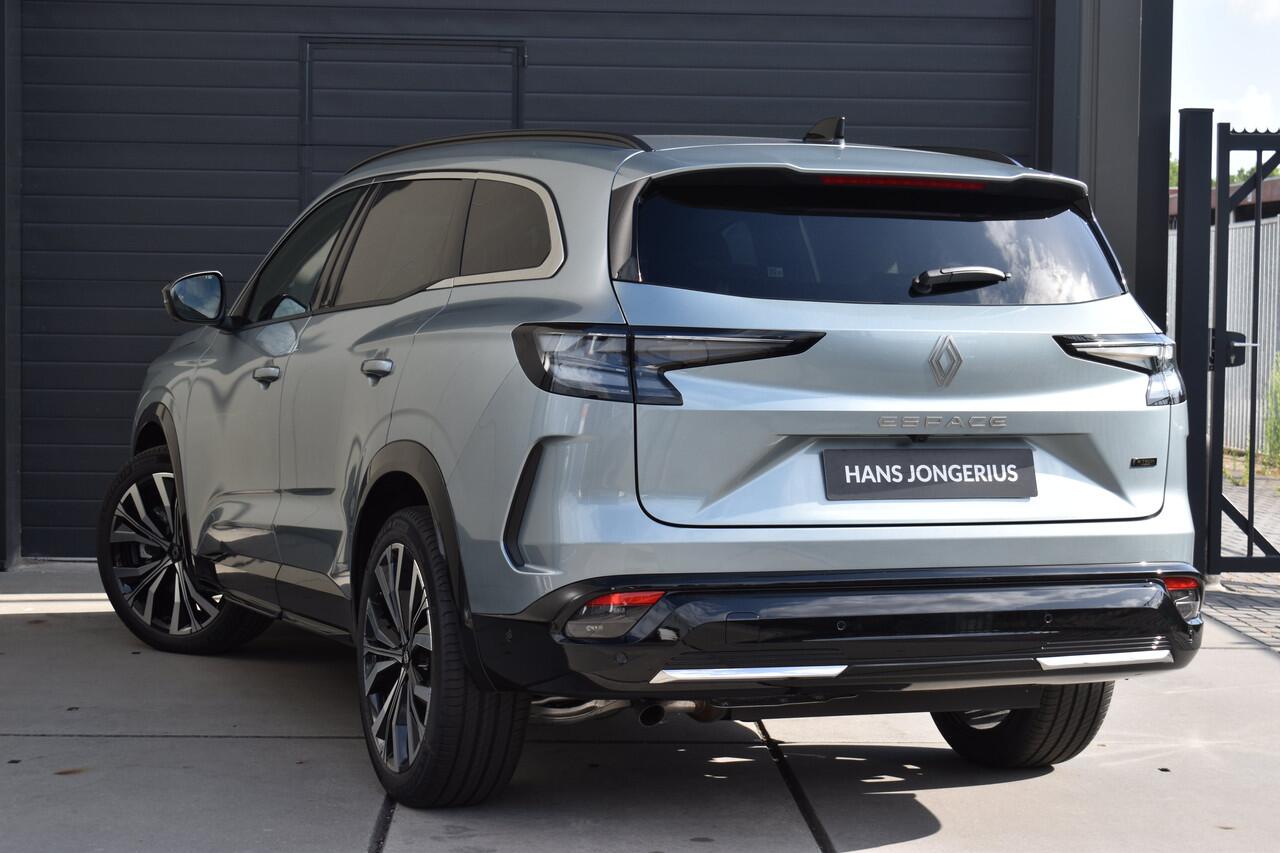 Renault ESPACE Iconic | Achteruitrijcamera | Elektrisch verwarmbare voorstoelen | Elektronisch geregelde airconditioning