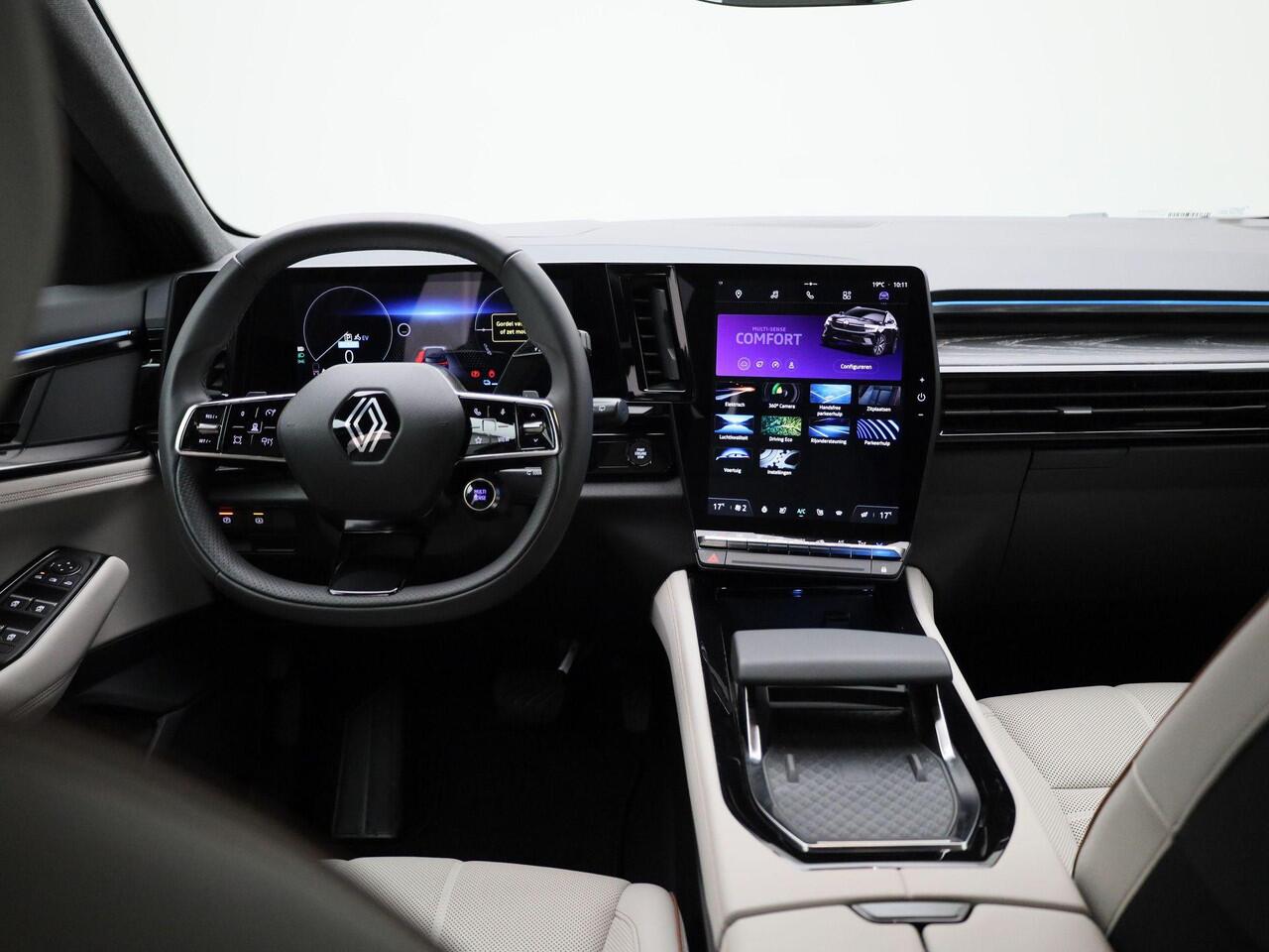 Renault ESPACE E-Tech full hybrid 200 iconic 7p. | Head-up Display | 4Control | 360-graden Camera | Stoel- & Stuurwielverwarming | Voorruit Verwarmd | Elektrisch Verstelbare Stoelen | Lederen Bekleding 'Gris Sable' | Adaptieve Cruise Control | 20" LMV "Effie'