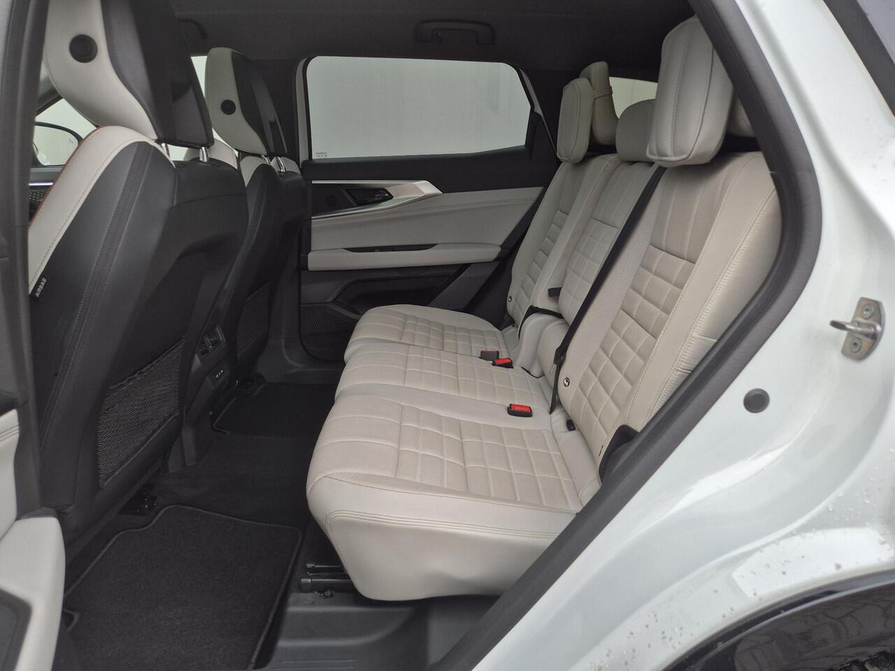 Renault ESPACE E-Tech full hybrid 200 iconic 7p. Automaat / 7 Persoons / /Dealer onderhouden / Fabrieksgarantie tot 02-2027 / Pack Harman Kardon premium sound / Pack Advanced Drive Assist / Trekgewicht 1500 kg / Allseason banden / HUD / Panoramadak /