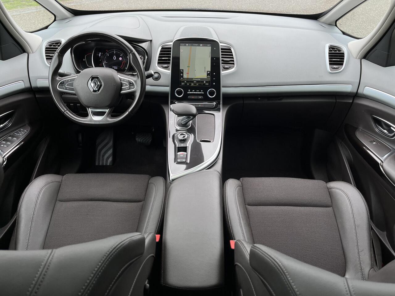 Renault ESPACE 2.0 Blue dCi 160pk Intens 7 persoons / Automaat /Dealer onderhouden Pano / Elek. stoelverstelling / Camera / Applecarplay - Androidauto /