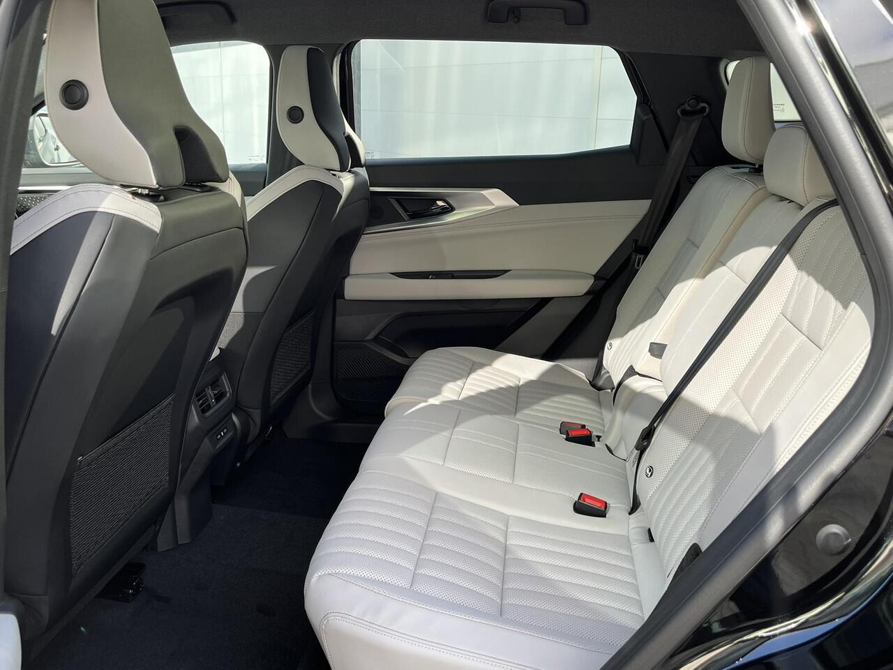 Renault ESPACE E-Tech full hybrid 200 Iconic 7p. | Panorama dak | Matrix | Harman Kardon