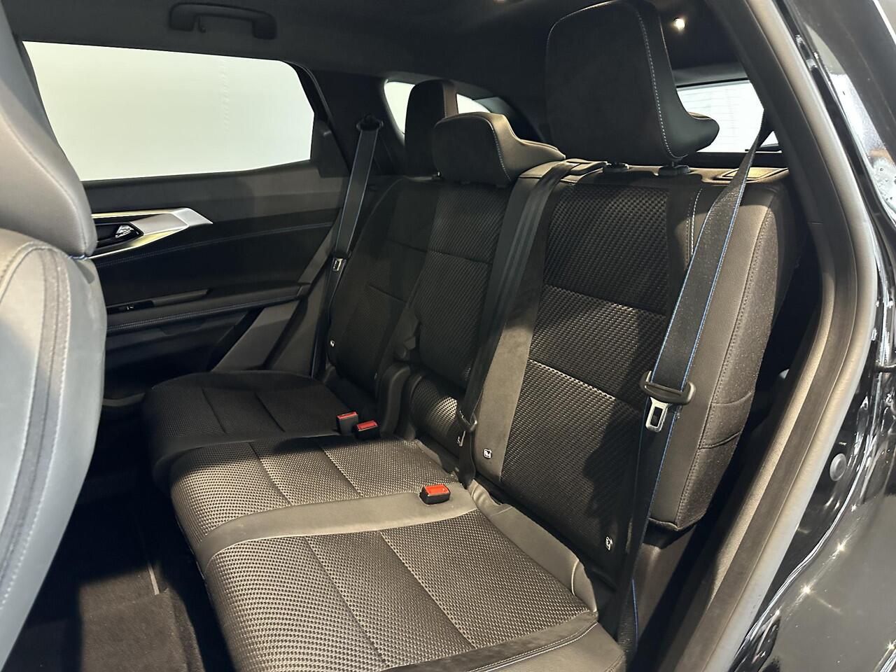 Renault ESPACE E-Tech full hybrid 200 esprit Alpine 5p. 4CONTROL | PANORAMADAK | HARMAN KARDON AUDIO | HEAD-UP DISPLAY | DEMO