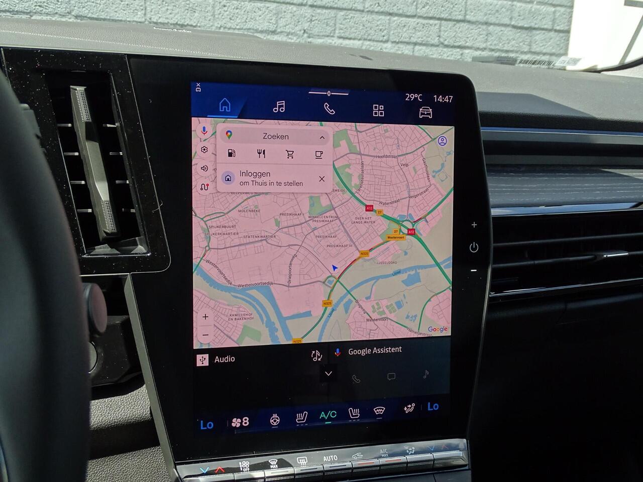 Renault ESPACE E-Tech full hybrid 200 iconic 7p. | PACK HARMAN KARDON | PACK ADVANCED DRIVING ASSIST | PANORAMISCH VAST DAK | EASY PARK ASSIST |