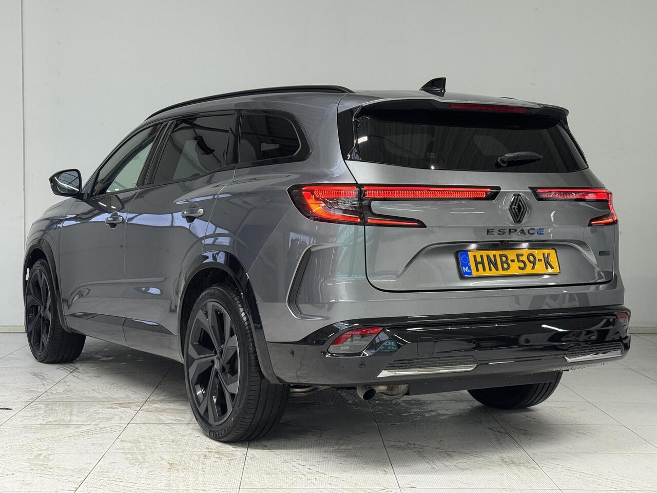 Renault ESPACE E-Tech full hybrid 200 Esprit Alpine 7p. | Navigatie | Panoramadak | Harman / Kardon | 360 Camera | Stoel + stuurverwarming | Head-up Display |