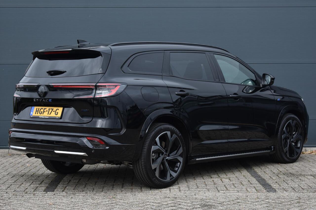 Renault ESPACE E-Tech Full Hybrid Esprit Alpine 5p. 200PK | Panoramadak | Sidesteps | Google Navigatie | 4Control | Stoel- en Stuurverwarming | 20" Inch Lichtmetalen Velgen | Apple CarPlay & Android Auto