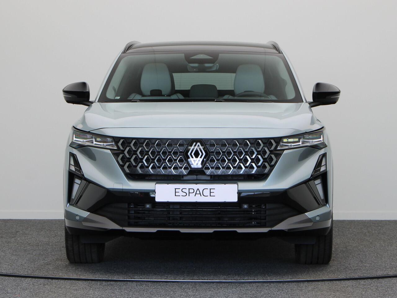 Renault ESPACE Iconic Hybrid 200 | Achteruitrijcamera | Elektrisch verwarmbare voorstoelen | Elektronisch geregelde airconditioning