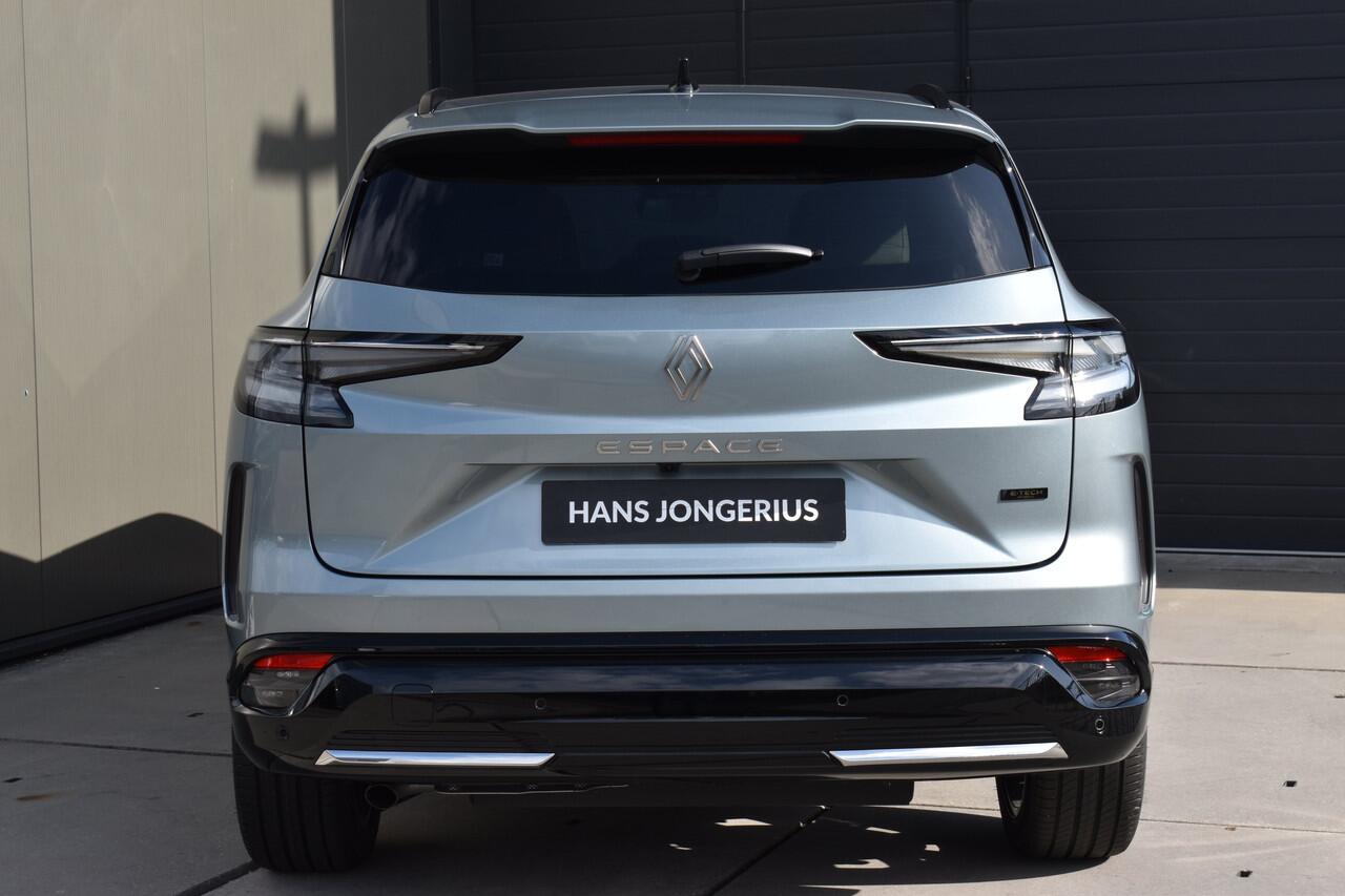 Renault ESPACE Iconic | Achteruitrijcamera | Elektrisch verwarmbare voorstoelen | Elektronisch geregelde airconditioning