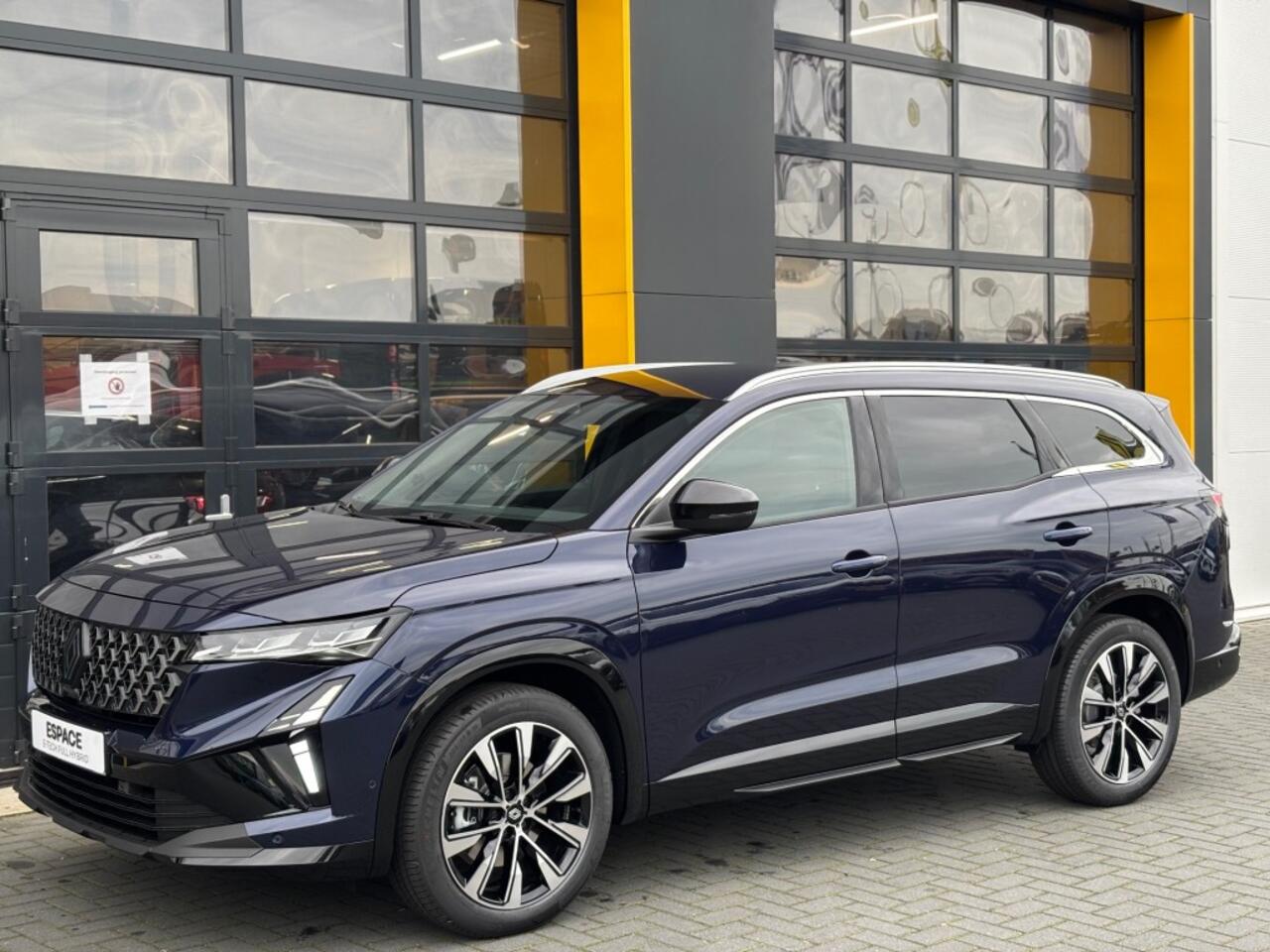 Renault ESPACE Techno Full Hybrid E-Tech 200 - 7 Zits Pack Solid