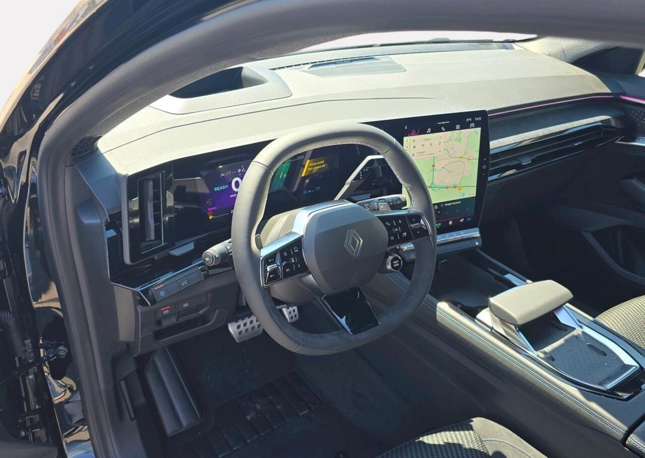 Renault ESPACE E-Tech full hybrid 200 esprit alpine 5p. - pack around view camera / panoramisch vast glazen dak / pack advanced driving assist / pack harman kardon premium sound