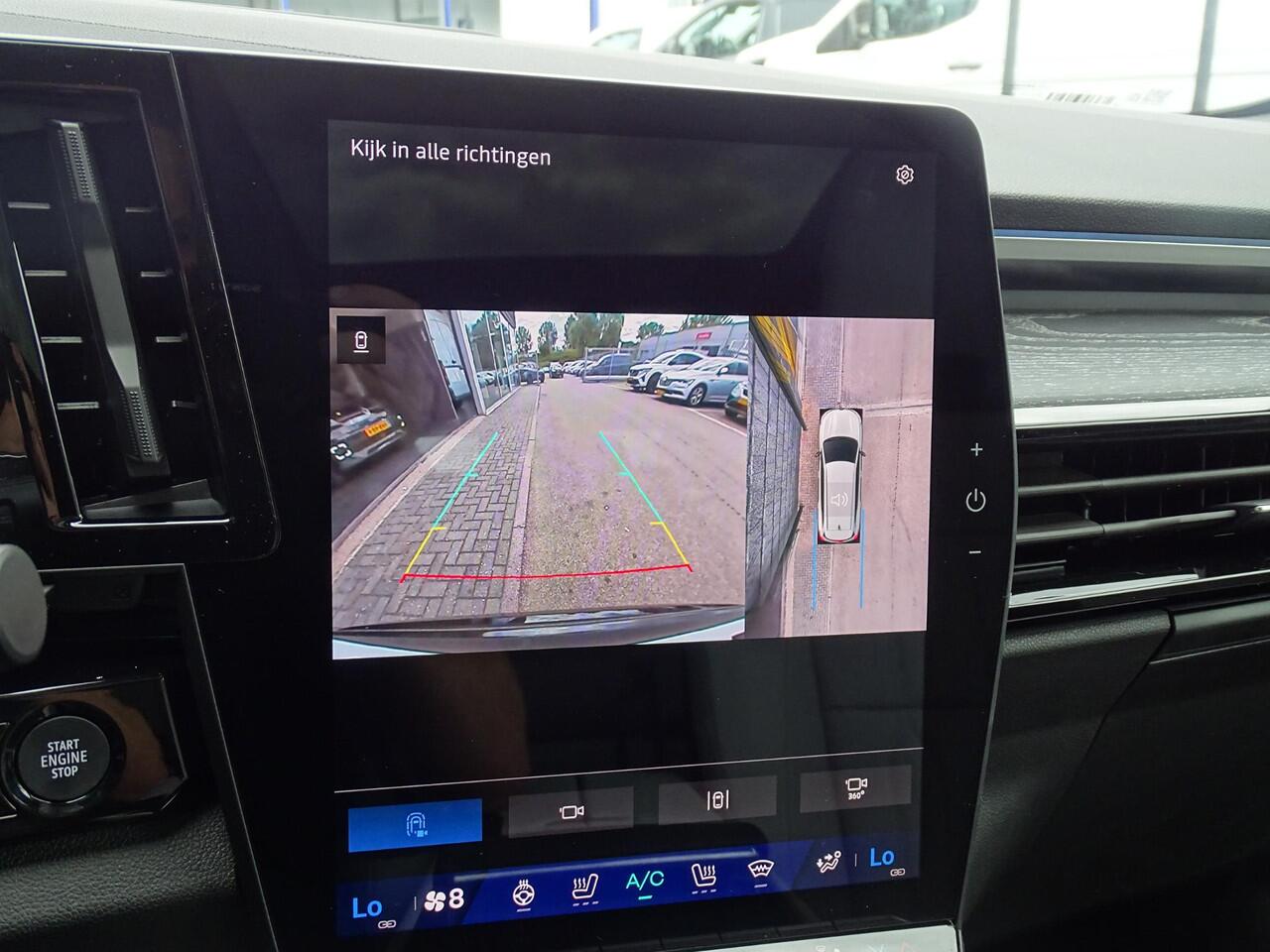 Renault ESPACE E-Tech full hybrid 200 iconic 7p. | PACK HARMAN KARDON | PACK ADVANCED DRIVING ASSIST | PANORAMISCH DAK | ELEK. VERSTELBARE BESTUURDERSTOEL INCL. GEHEUGEN |