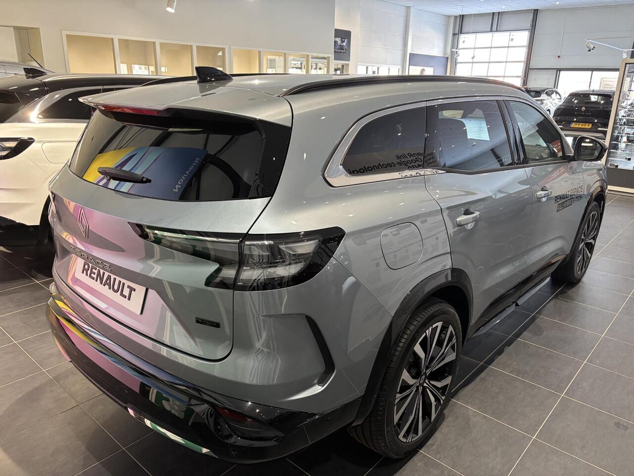 Renault ESPACE E-Tech full hybrid 200 iconic 7p. / Pack Vision/ Pack Light & Sound /