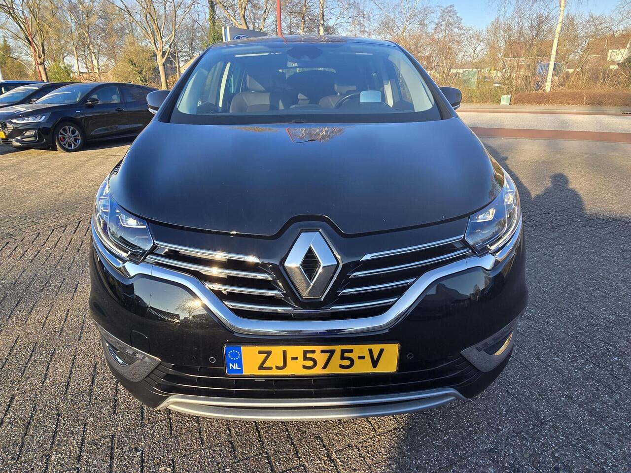 Renault ESPACE 1.8 TCe Intens 7p. 224pk Automaat | Trekhaak | Adaptieve Cruise | Achteruitrijcamera | Elektrische Achterklep | Head up Display