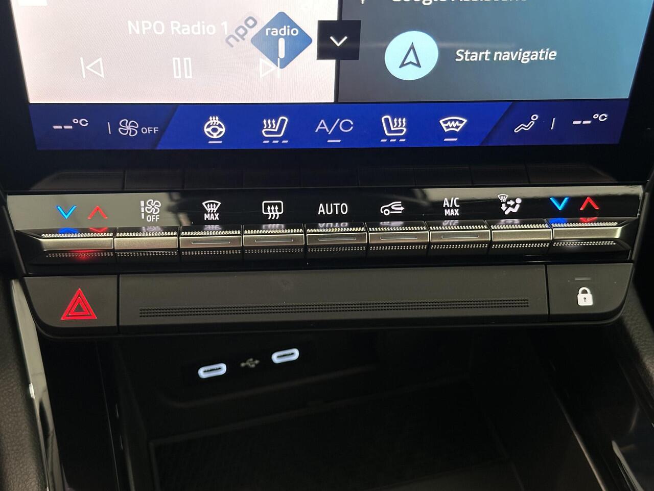 Renault ESPACE 1.2 E-Tech Full Hybrid 200 Iconic 7p. | Matrix LED | Panoramadak | Harman Kardon | Pack Advanced Driving Assist