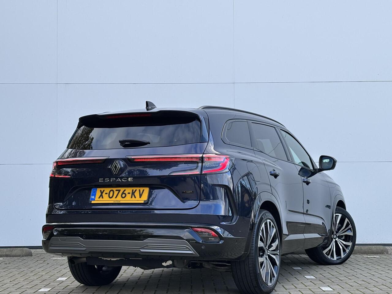 Renault ESPACE E-Tech full hybrid 200 iconic 7p. | 4 Control | Panoramadak | Harman Kardon