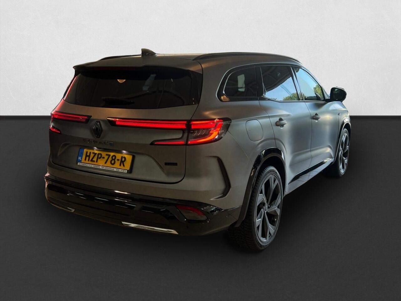 Renault ESPACE E-Tech full hybrid 200 esprit Alpine 7p. PANORAMA / ADAPTIVE CRUISE / 4 CONTROL / 7 PERSOONS